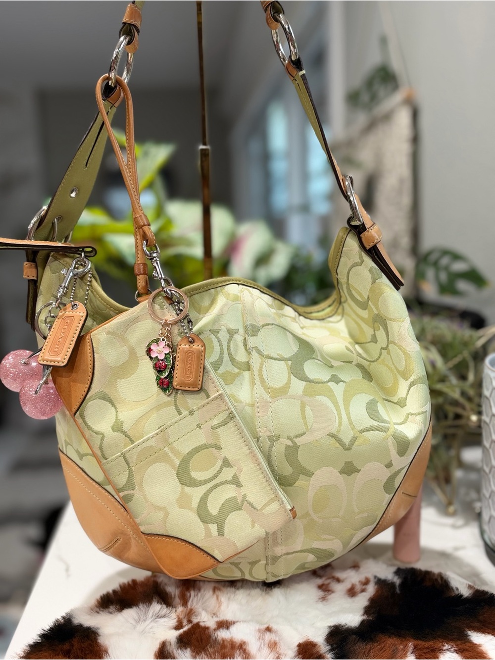 Coach Signature Optic 🍏 Green Hobo Bag + Wristlet